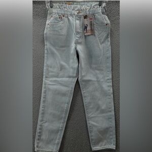 Levi's Kids Light blue jeans size 6 regular. Nwt